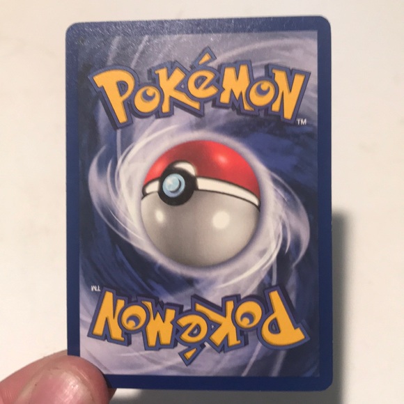 Squirtle Pokemon Card (base set) - Picture 2 of 2